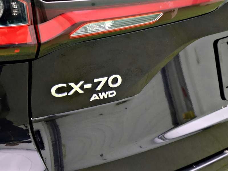 2025 Mazda CX-70 MHEV in Antigonish, Nova Scotia - 10 - w1024h768px