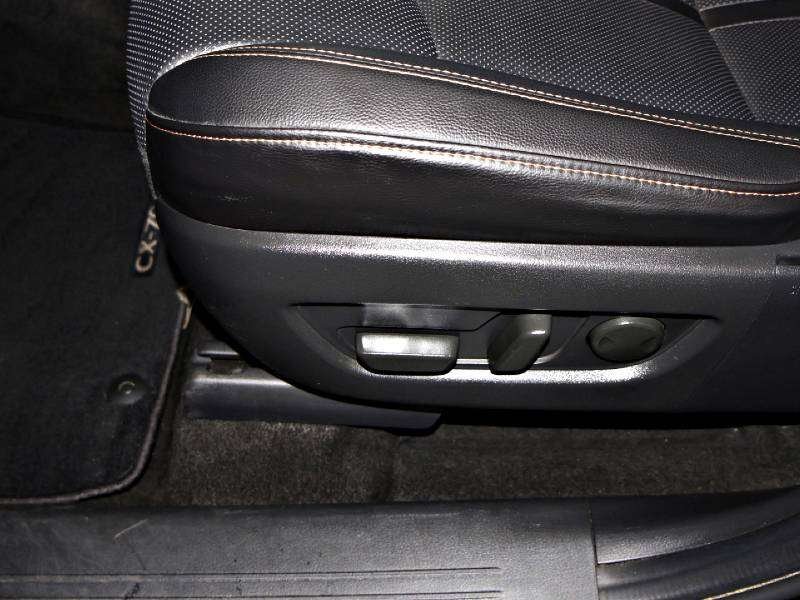 2025 Mazda CX-70 MHEV in Antigonish, Nova Scotia - 14 - w1024h768px