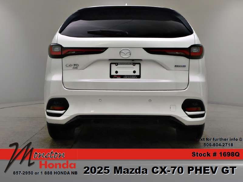 2025 Mazda CX-70 PHEV in Antigonish, Nova Scotia - 5 - w1024h768px