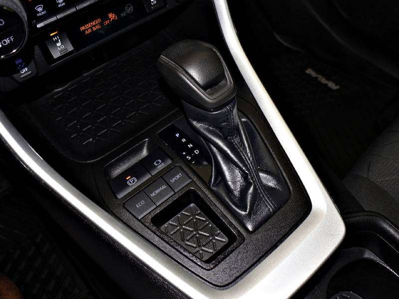 2021 Toyota RAV4 in Antigonish, Nova Scotia - 28 - w1024h768px