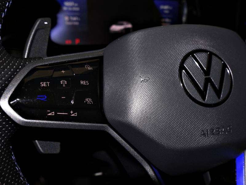 2024 Volkswagen Golf R in Antigonish, Nova Scotia - 29 - w1024h768px