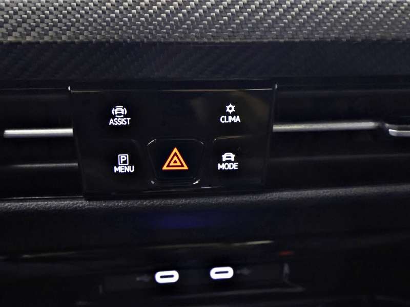 2024 Volkswagen Golf R in Antigonish, Nova Scotia - 25 - w1024h768px