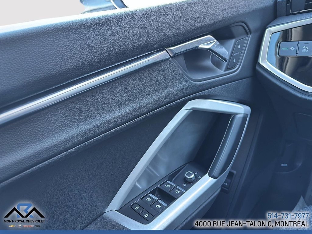 2022 Audi Q3 Progressiv in Montréal, Quebec - 27 - w1024h768px