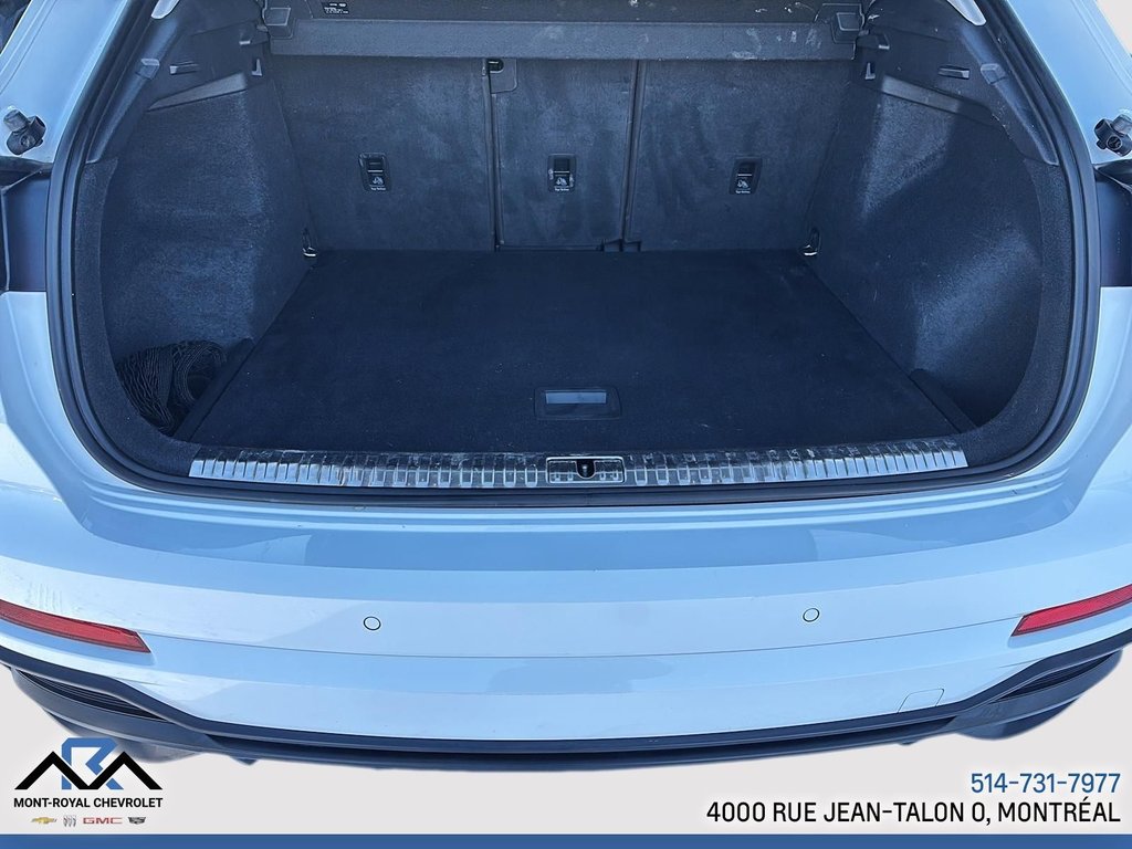 2022 Audi Q3 Progressiv in Montréal, Quebec - 25 - w1024h768px