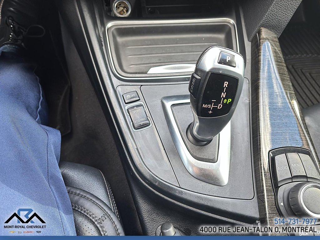 BMW 3 Series 320i xDrive 2014 à Montréal, Québec - 10 - w1024h768px