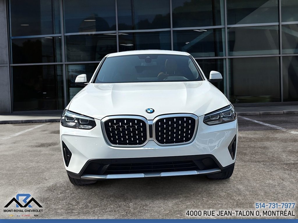 2022 BMW X4 in Montreal, Quebec - 3 - w1024h768px