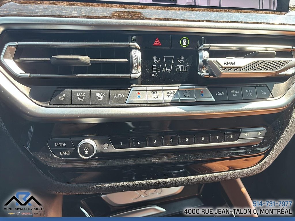 2022 BMW X4 in Montreal, Quebec - 22 - w1024h768px