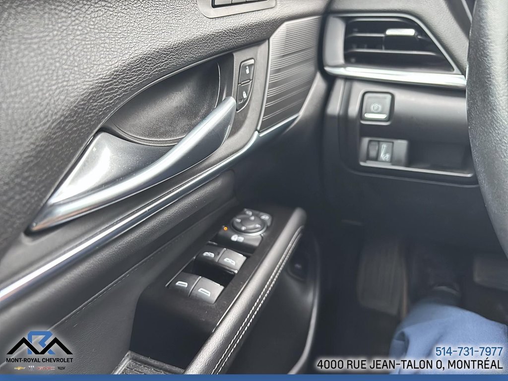 2020 Cadillac CT4 in Montreal, Quebec - 18 - w1024h768px