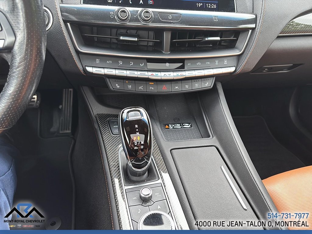 2021 Cadillac CT5 in Montreal, Quebec - 13 - w1024h768px