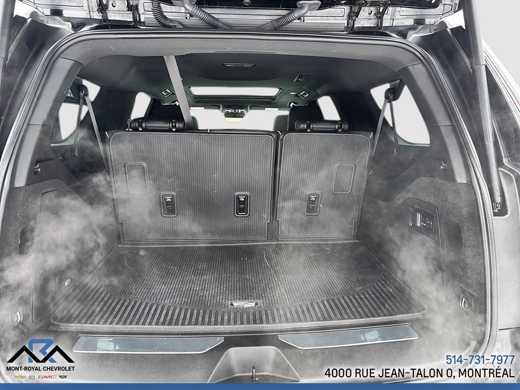 Cadillac Escalade ESV 4WD Premium Luxury 2025 à Montréal, Québec - 28 - w1024h768px