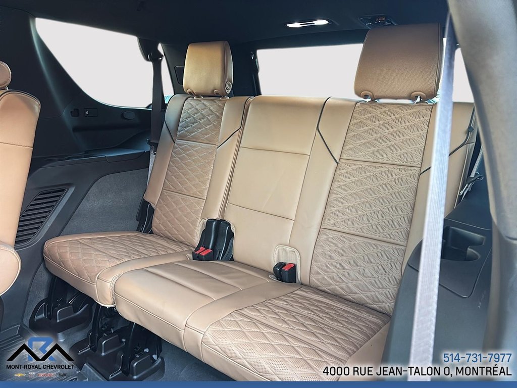 Cadillac Escalade 4WD Premium Luxury 2023 à Montréal, Québec - 19 - w1024h768px