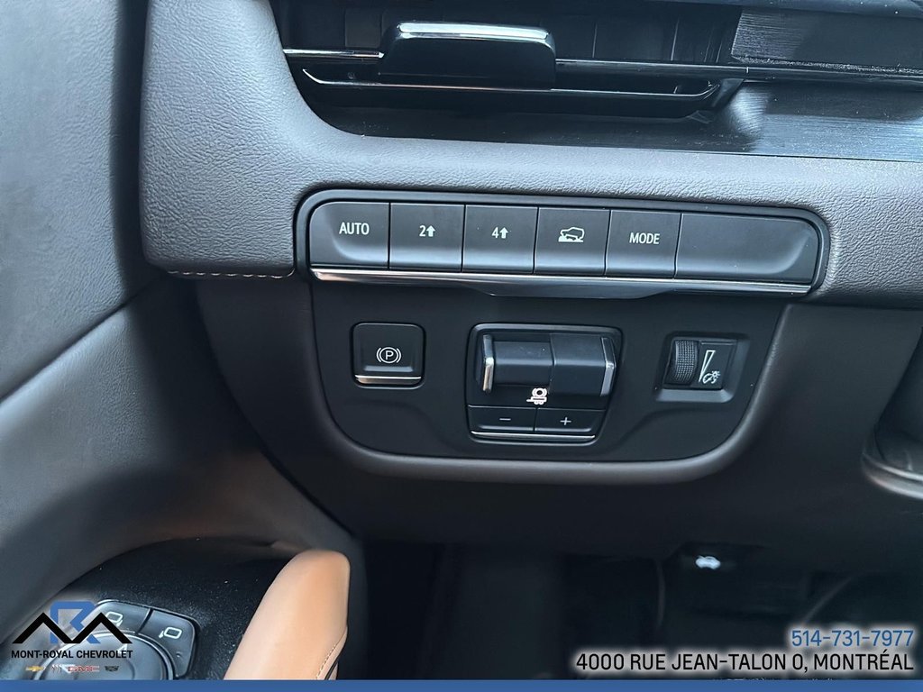 Cadillac Escalade 4WD Premium Luxury 2023 à Montréal, Québec - 35 - w1024h768px