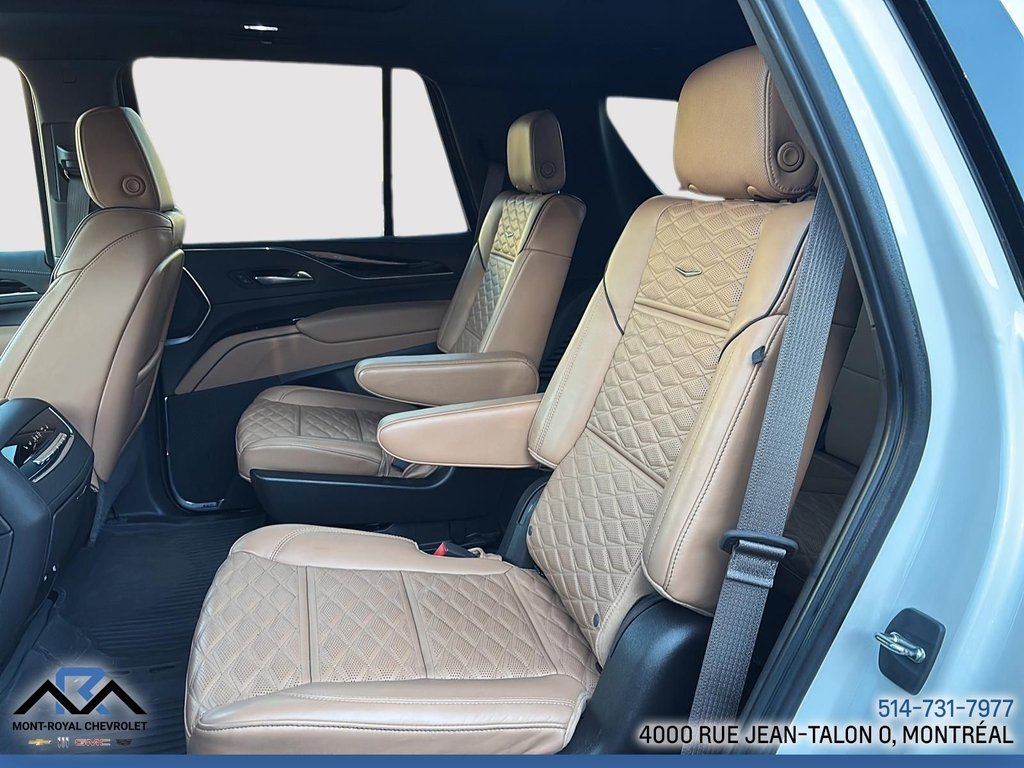 Cadillac Escalade 4WD Premium Luxury 2023 à Montréal, Québec - 17 - w1024h768px