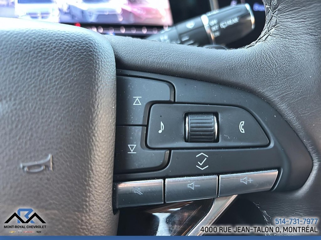 Cadillac Escalade 4WD Premium Luxury 2023 à Montréal, Québec - 29 - w1024h768px