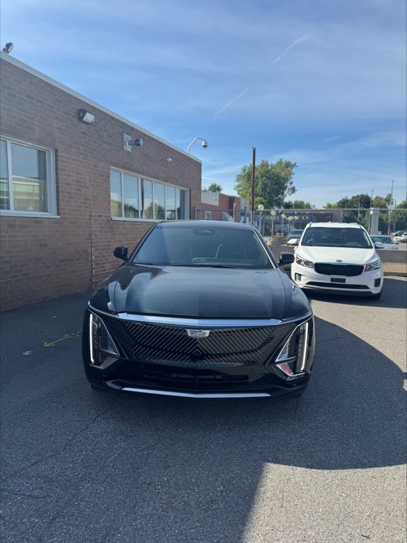 Cadillac LYRIQ  2024 à Montréal, Québec - 1 - w1024h768px