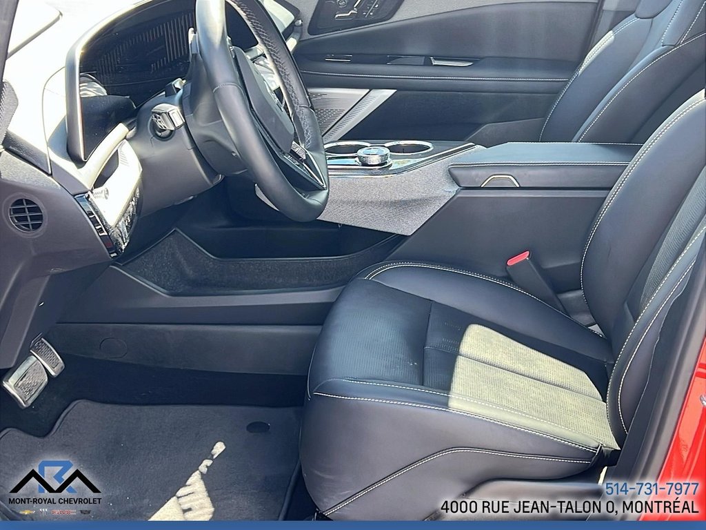 2025 Cadillac OPTIQ Sport in Montreal, Quebec - 12 - w1024h768px
