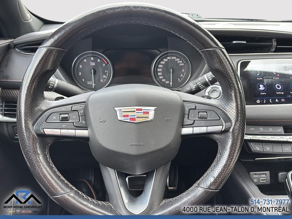 2021 Cadillac XT4 in Montreal, Quebec - 11 - w1024h768px