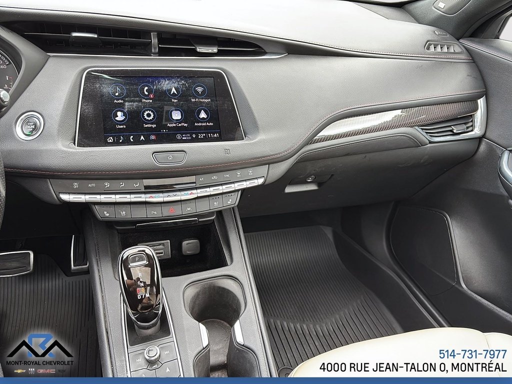 2021 Cadillac XT4 in Montreal, Quebec - 9 - w1024h768px