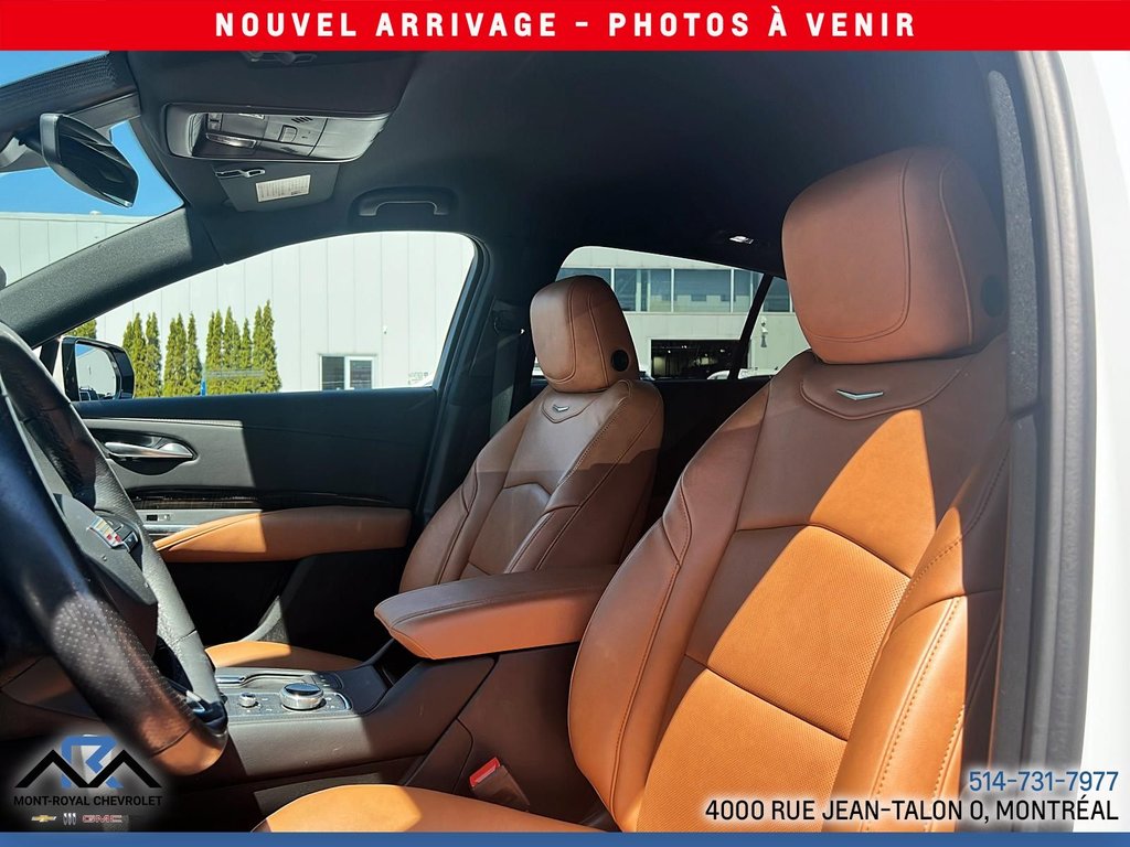 Cadillac XT4 AWD Sport 2023 à Montréal, Québec - 2 - w1024h768px
