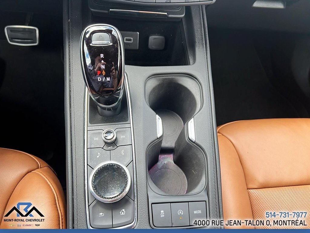 2023 Cadillac XT4 AWD Sport in Montreal, Quebec - 14 - w1024h768px