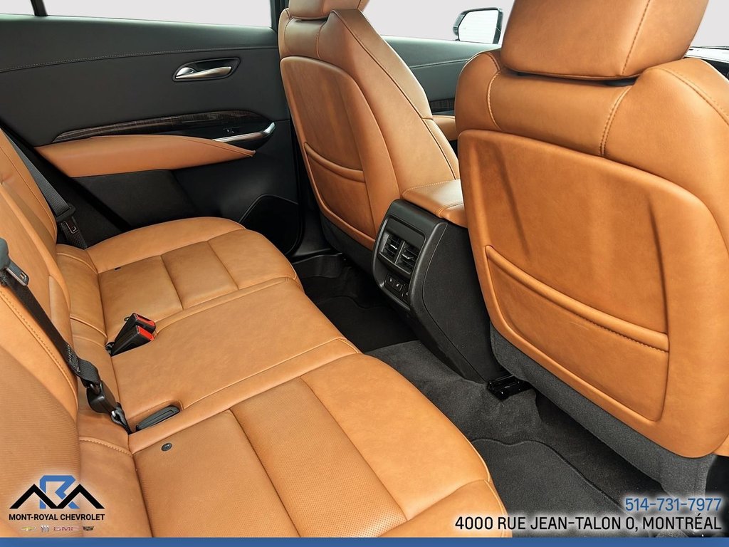 2023 Cadillac XT4 AWD Sport in Montreal, Quebec - 12 - w1024h768px