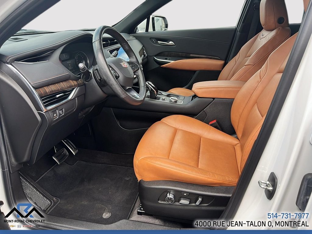2023 Cadillac XT4 AWD Sport in Montreal, Quebec - 9 - w1024h768px