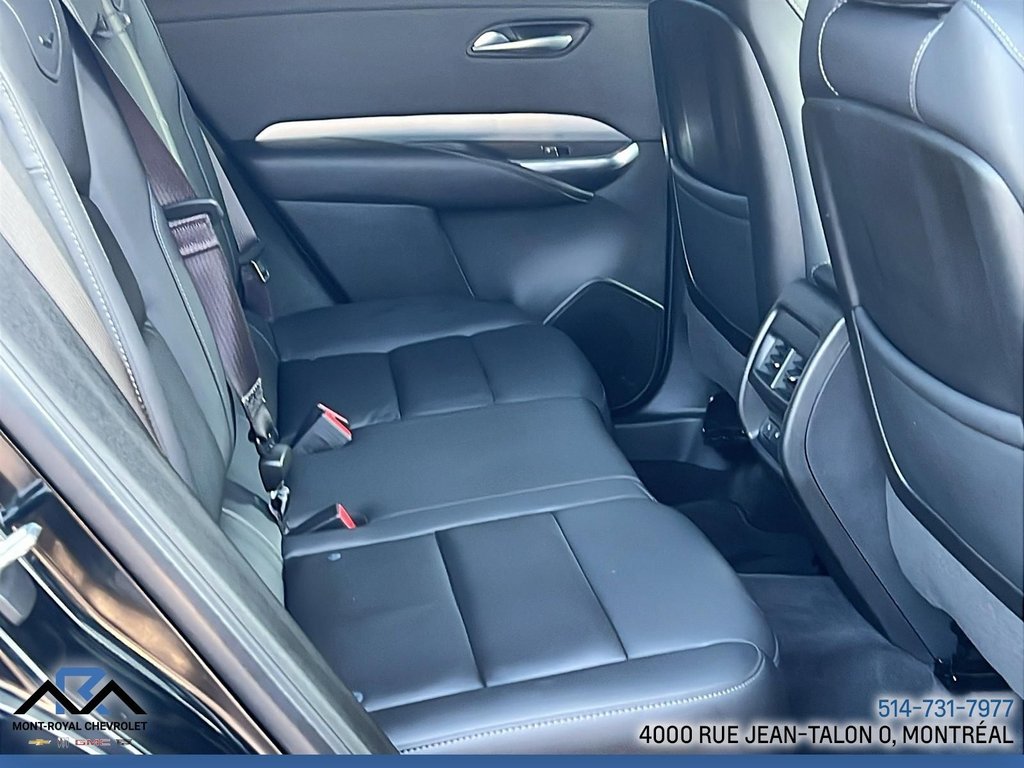 Cadillac XT4 AWD Premium Luxury 2023 à Montréal, Québec - 12 - w1024h768px