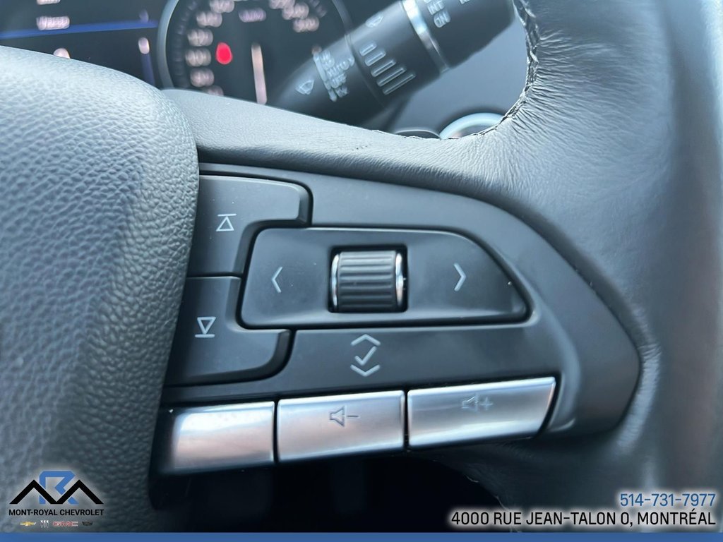 Cadillac XT4 AWD Premium Luxury 2023 à Montréal, Québec - 23 - w1024h768px