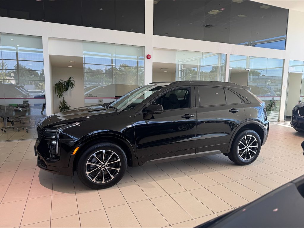 Cadillac XT4  2024 à Montréal, Québec - 1 - w1024h768px