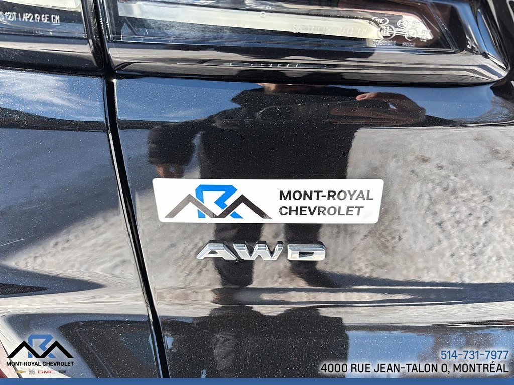 2024 Cadillac XT4 AWD Sport in Montreal, Quebec - 33 - w1024h768px