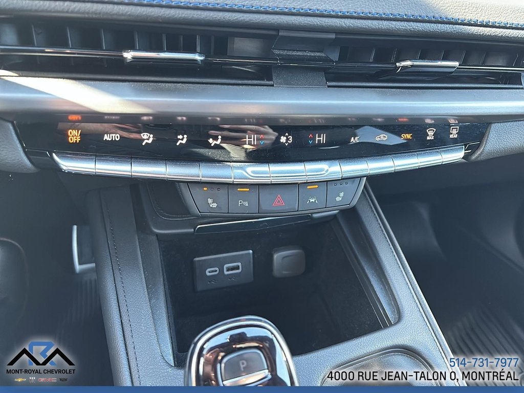 2024 Cadillac XT4 AWD Sport in Montreal, Quebec - 21 - w1024h768px