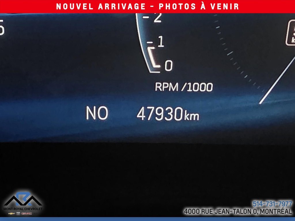 2024 Cadillac XT4 AWD Premium Luxury in Montréal, Quebec - 3 - w1024h768px
