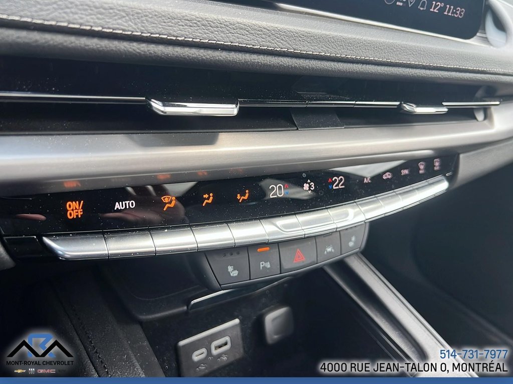 2025 Cadillac XT4 AWD Premium Luxury in Montreal, Quebec - 28 - w1024h768px