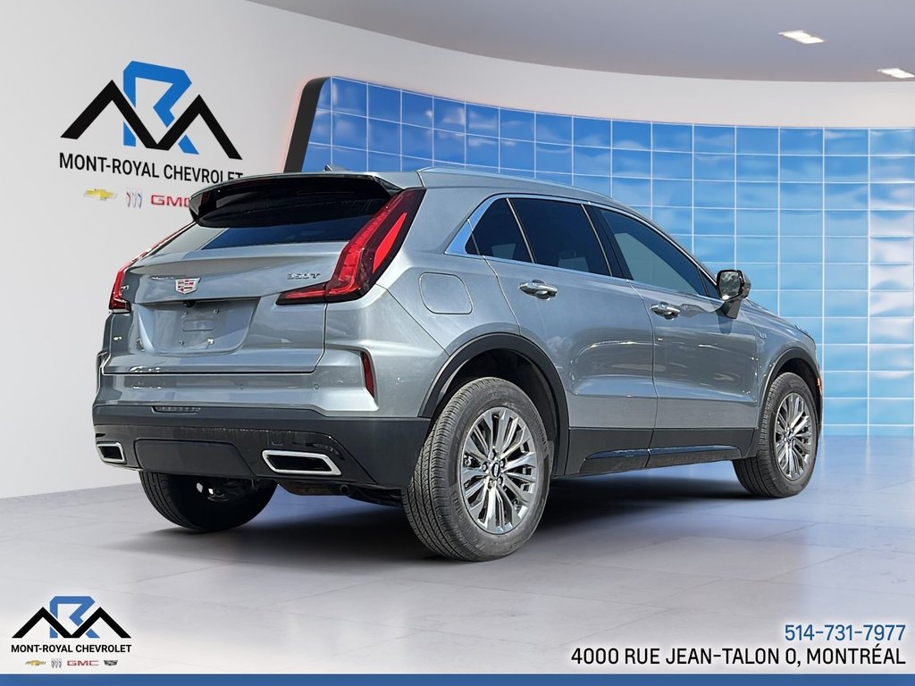 2025 Cadillac XT4 AWD Premium Luxury in Montreal, Quebec - 8 - w1024h768px