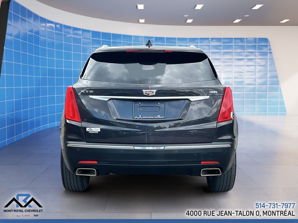 2017 Cadillac XT5 Luxury AWD in Montreal, Quebec - 4 - w1024h768px