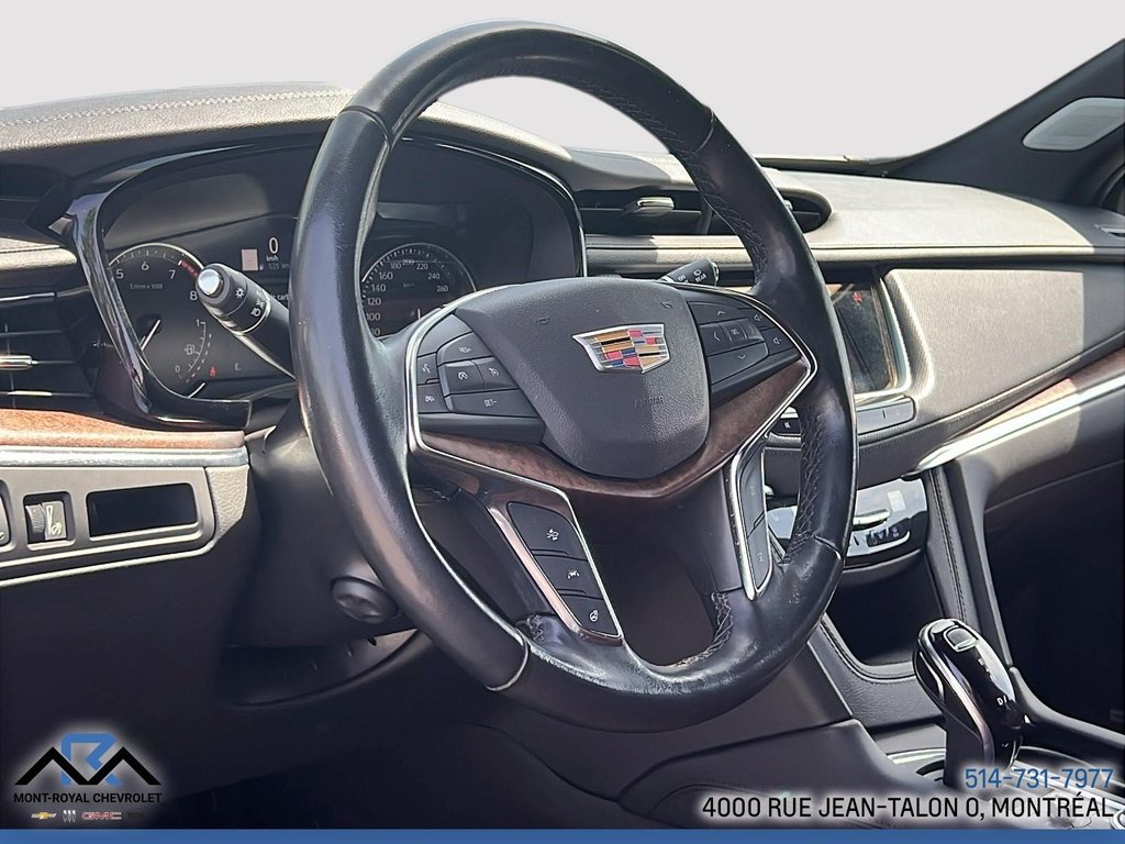 2022 Cadillac XT5 AWD Premium Luxury in Montreal, Quebec - 10 - w1024h768px