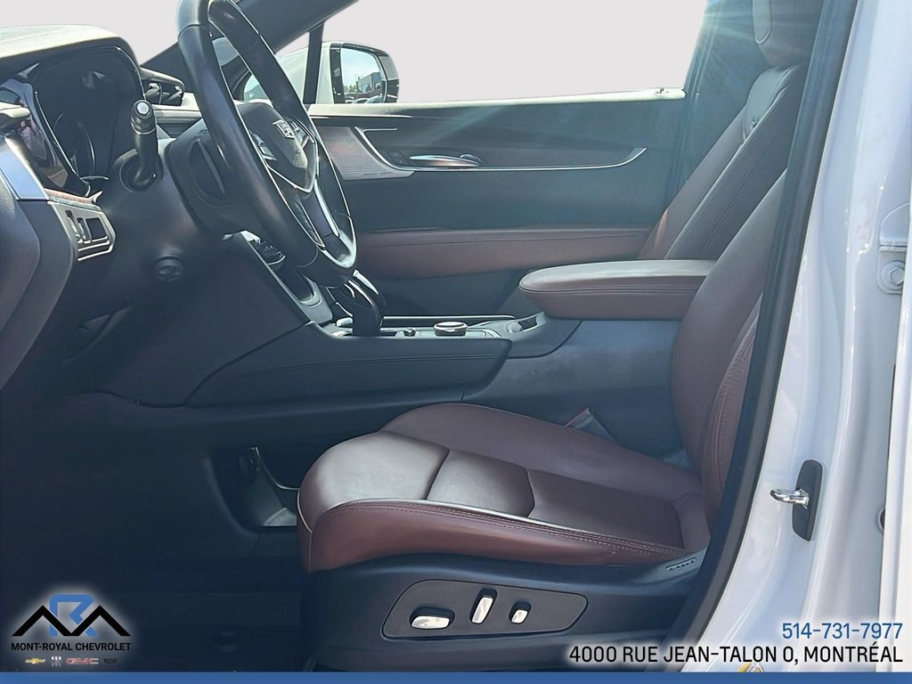 2022 Cadillac XT5 AWD Premium Luxury in Montreal, Quebec - 9 - w1024h768px