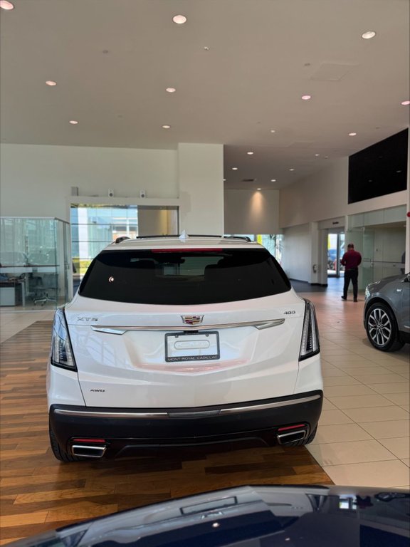 Cadillac XT5  2024 à Montréal, Québec - 2 - w1024h768px