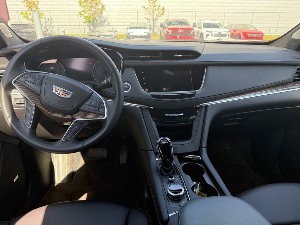 Cadillac XT5  2024 à Montréal, Québec - 5 - w1024h768px