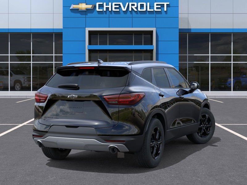 Chevrolet Blazer  2024 à Montréal, Québec - 4 - w1024h768px
