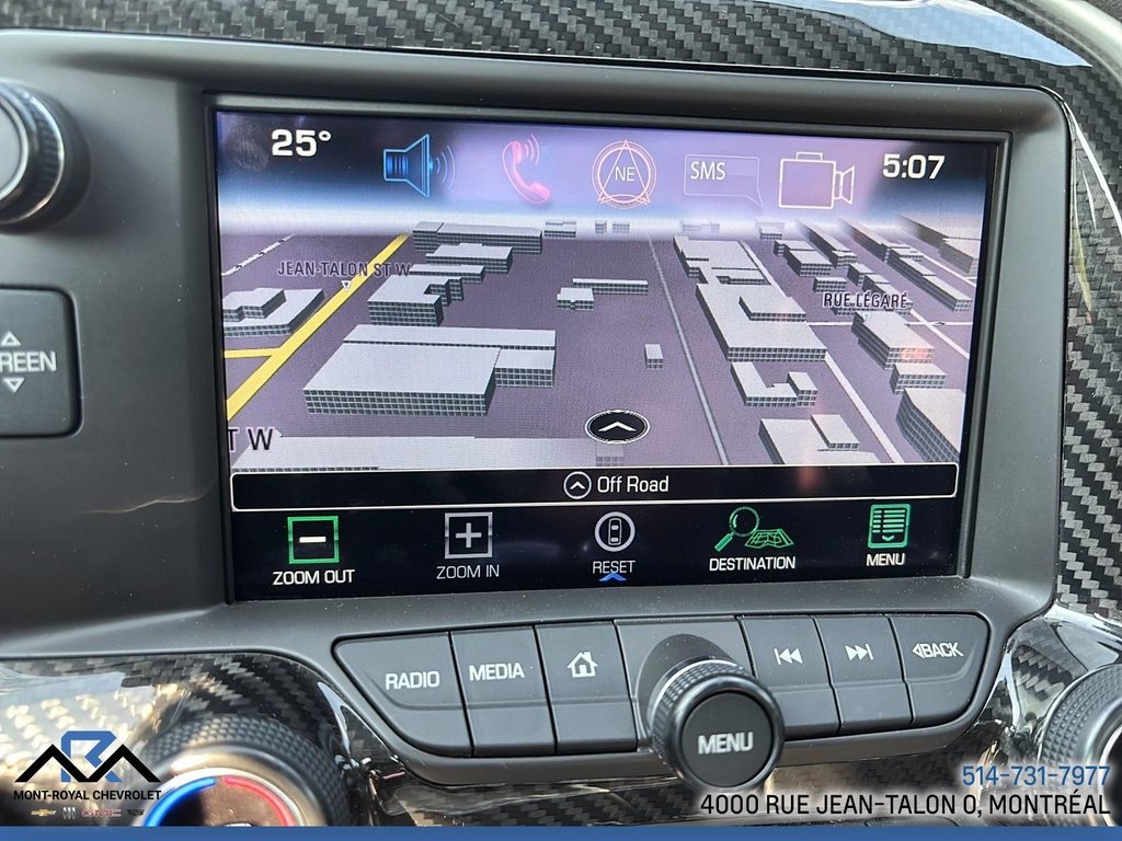 2018 Chevrolet Corvette in Montreal, Quebec - 25 - w1024h768px
