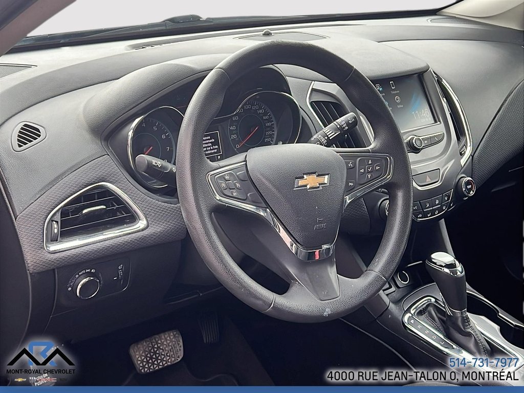 Chevrolet Cruze LT 2018 à Montréal, Québec - 10 - w1024h768px