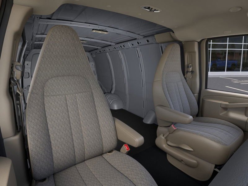 2025 Chevrolet Express Cargo 2500 in Montreal, Quebec - 6 - w1024h768px