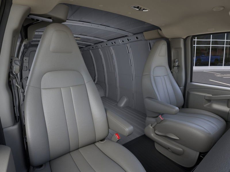 2026 Chevrolet EXPRESS CARGO 3500 EXT WB (1WT) CARGO 3500 EXT WB (1WT) in Montreal, Quebec - 6 - w1024h768px