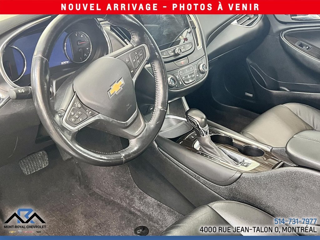 2022 Chevrolet Malibu Premier in Montreal, Quebec - 2 - w1024h768px