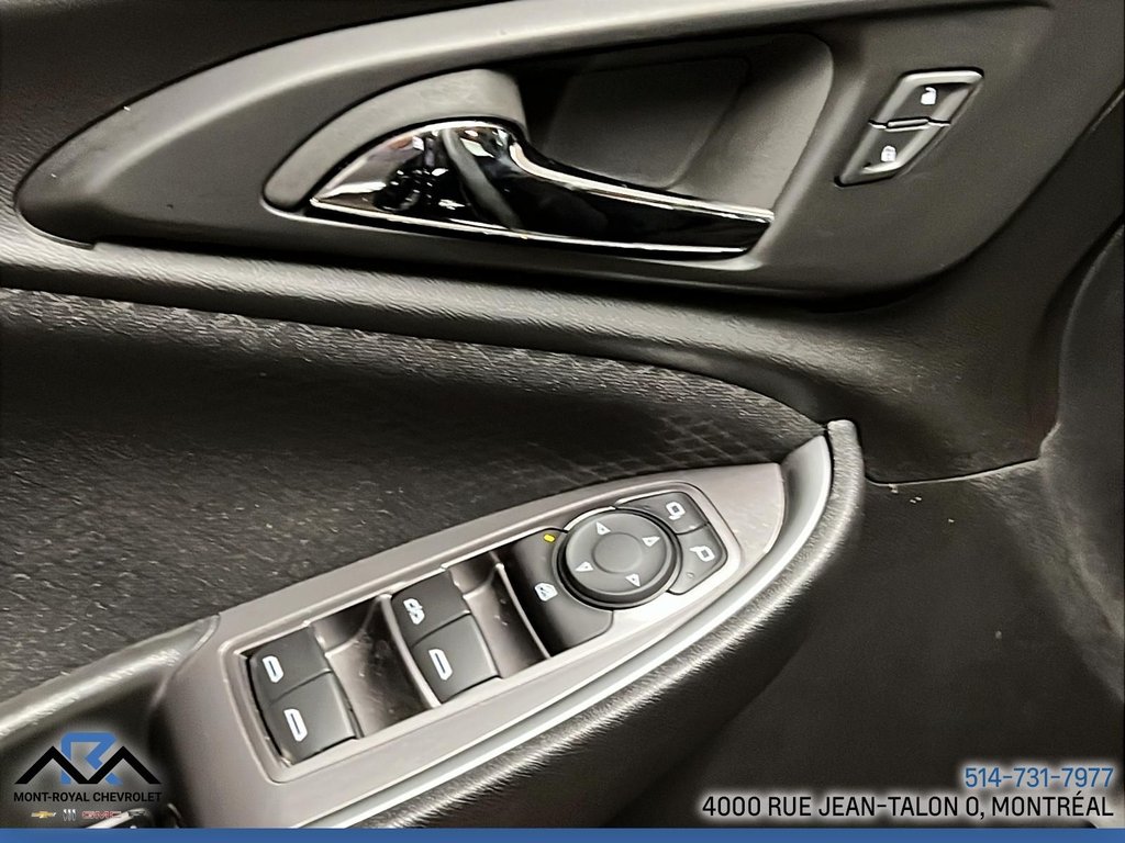 Chevrolet Malibu 1LT 2024 à Montréal, Québec - 28 - w1024h768px
