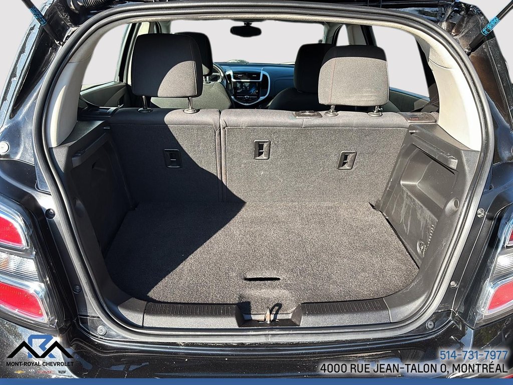 Chevrolet Sonic LT 2017 à Montréal, Québec - 13 - w1024h768px
