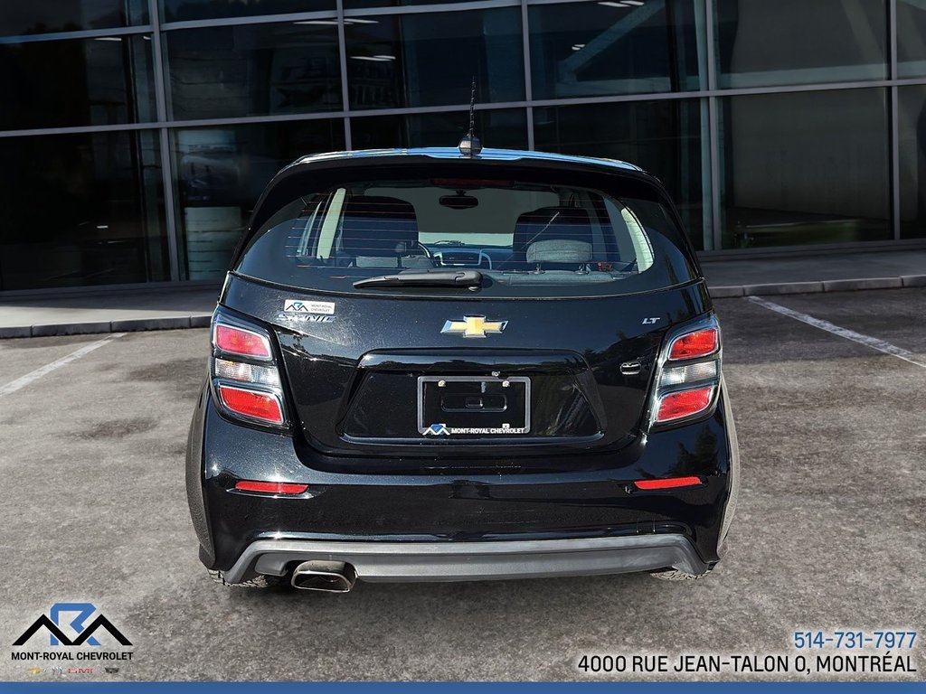Chevrolet Sonic LT 2017 à Montréal, Québec - 7 - w1024h768px