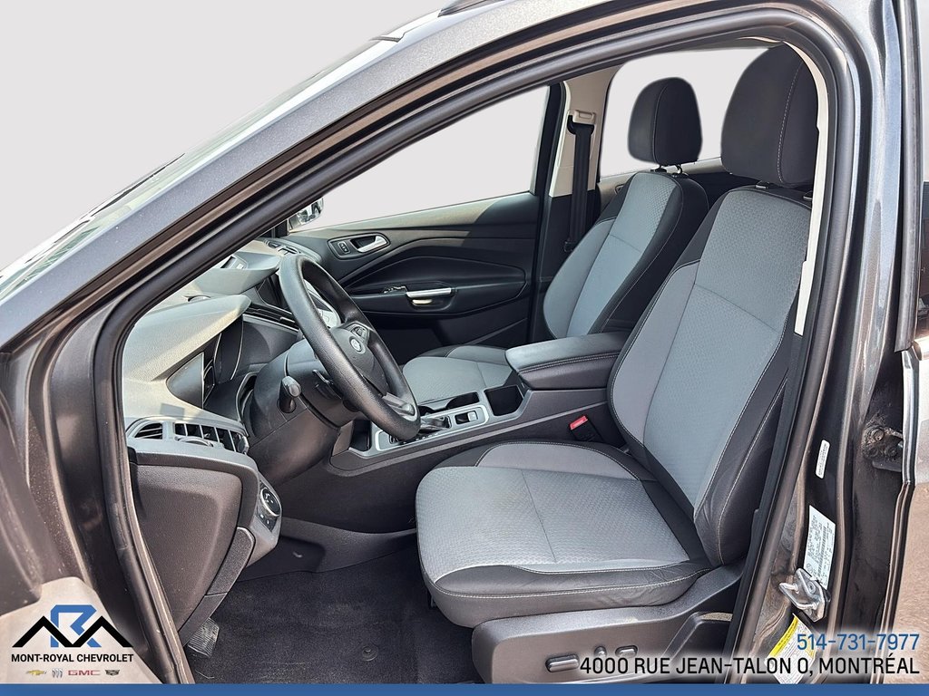 2017 Ford Escape in Montreal, Quebec - 8 - w1024h768px
