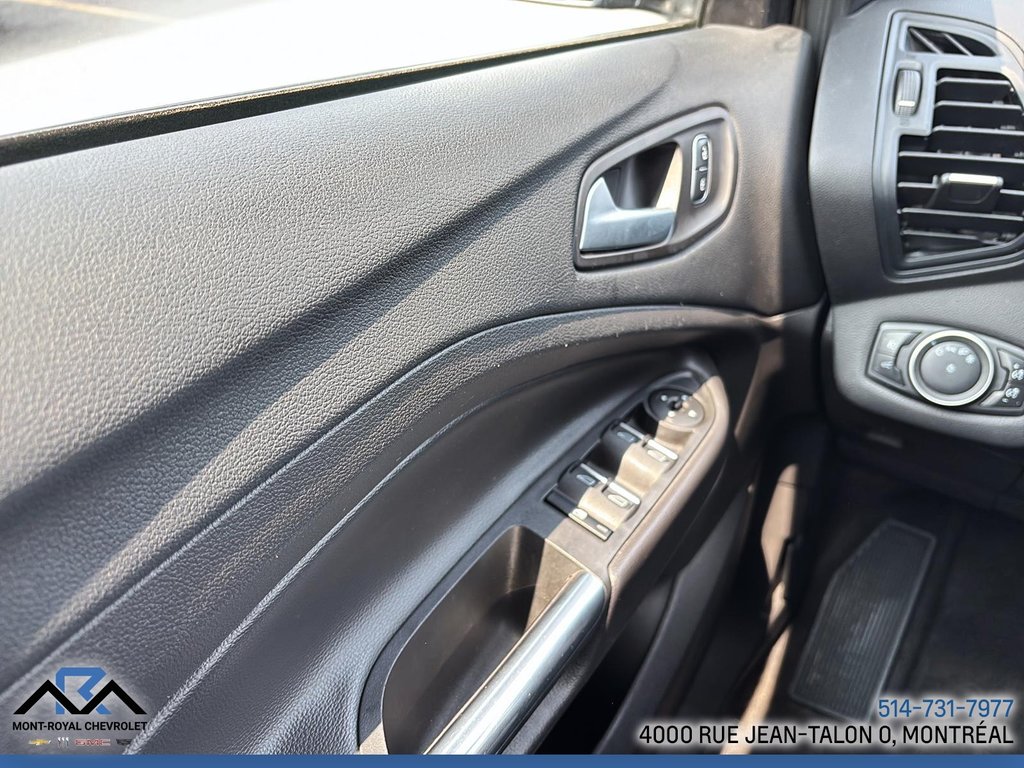 2017 Ford Escape in Montreal, Quebec - 10 - w1024h768px